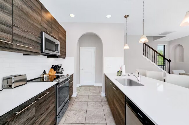 Photo - 128 Angela's Ave