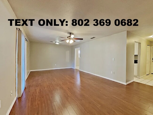 Photo - 812 65th Ave W