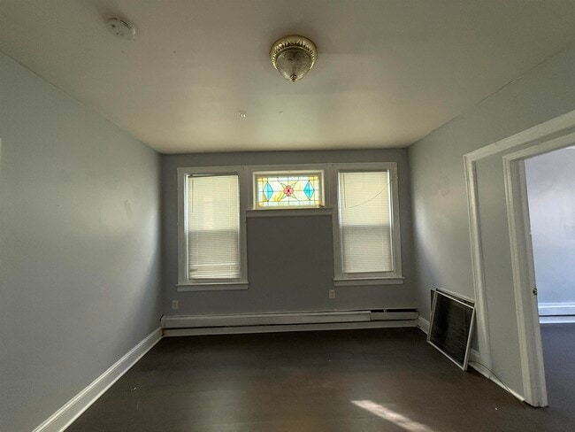 329 Columbia Ave