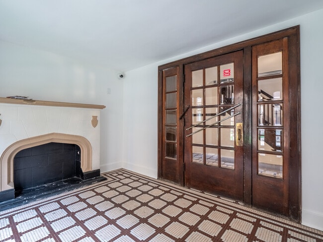 Photo - 7369 N Damen Ave Unit C3