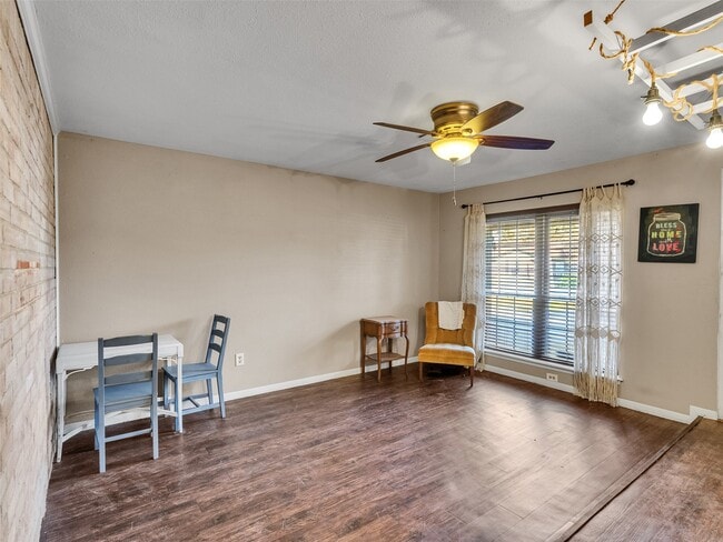 Photo - 730 Broad Ripple Dr