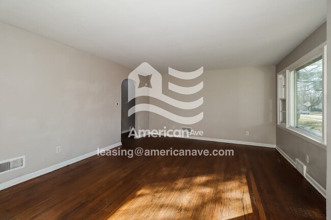 Photo - 1850 Huey St