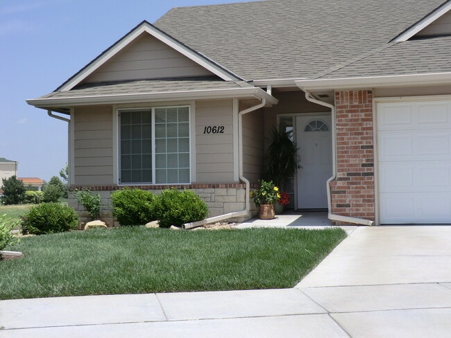 Building Photo - 55+ community Rental