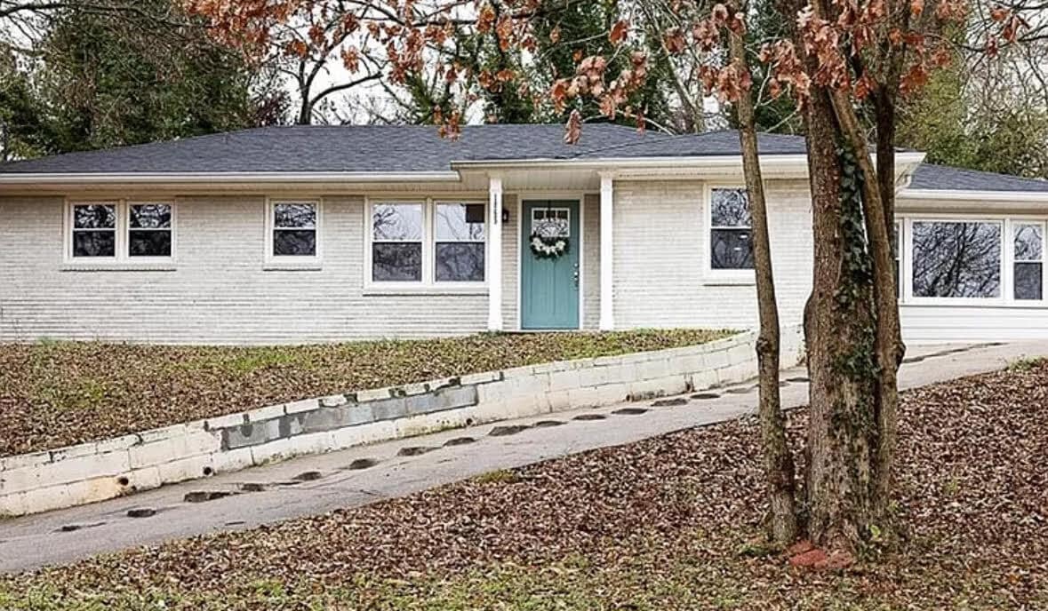 Front of house. - 1865 Winthrop Dr SE (Atlanta, GA)