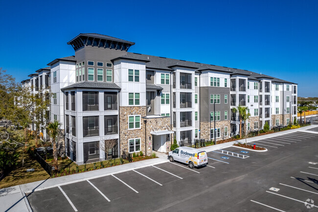 Building Photo - Tapestry East Bay Rental