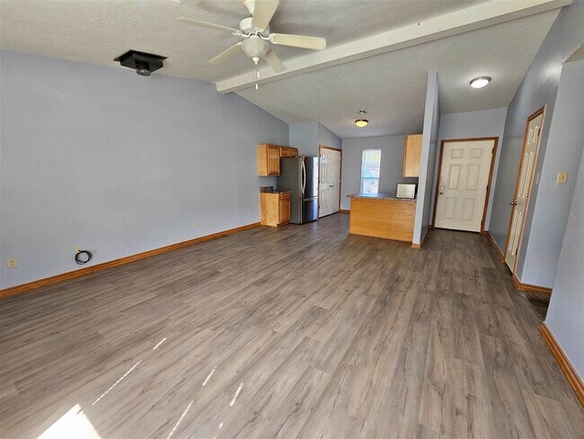 Photo - 6208 NW Birch Ave