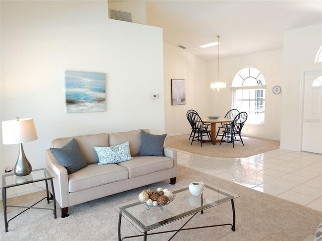 Photo - 1578 Vermeer Dr
