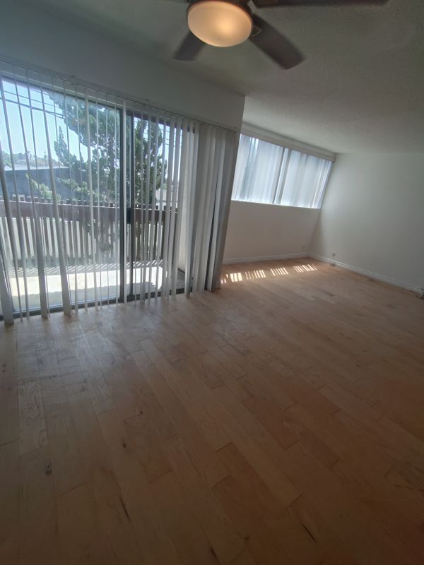 5950 Canterbury Dr Unidad C214