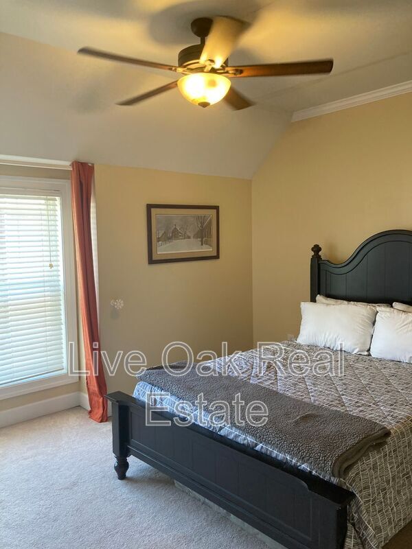 Photo - 937 Bolling Ave