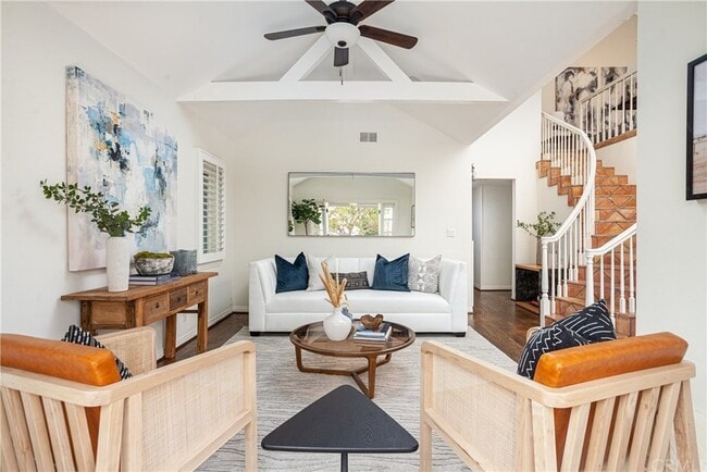 Photo - 509 Goldenrod Ave Unit A Front