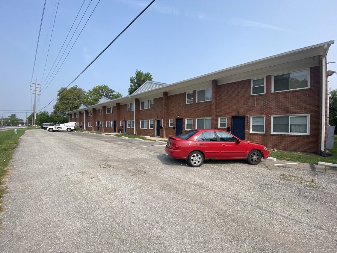 Cozy 2 Bed, 1 Bath Apartment in Indianapol... - Cozy 2 Bed, 1 Bath Apartment in Indianapol...