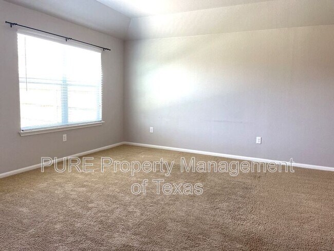 12040 Riparian Rd