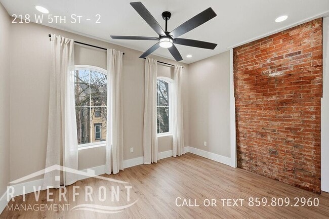 Photo - 218 W 5th St Unit 2