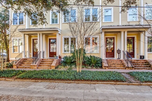 Building Photo - 712 Tattnall St Rental