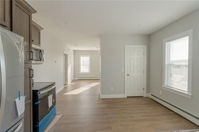 Photo - 59 Fairlawn Ave Unit 3