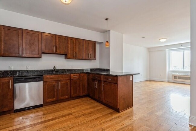 Building Photo - 125 43rd St Unit 1003 Rental