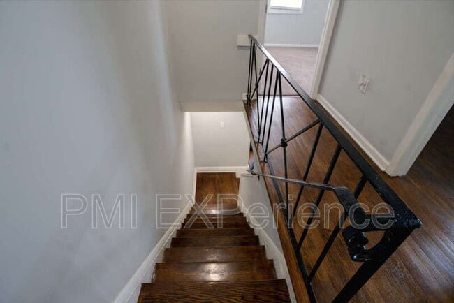 Photo - 2304 Lakewood St