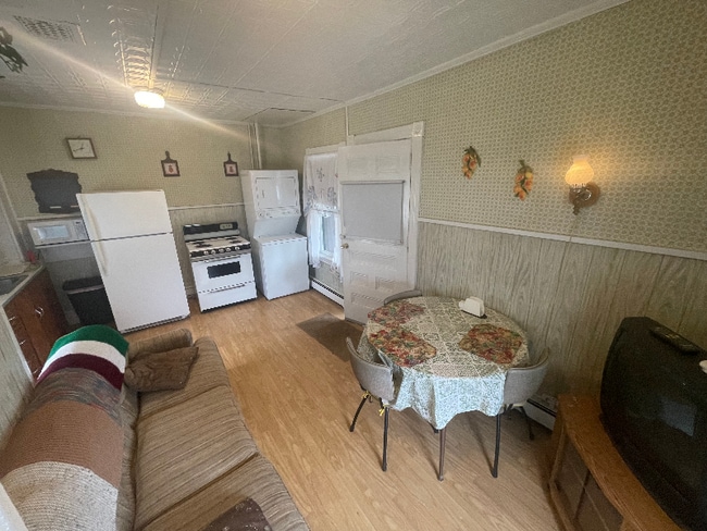 Photo - 68 Poplar St Unit 68 Poplar St