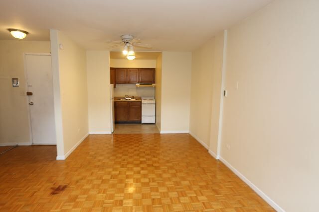 Photo - 1329. N Dearborn Unidad C5