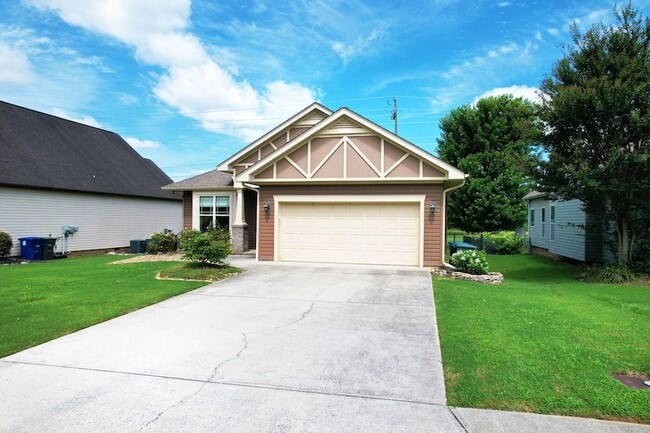 Photo - 955 Dodie Dr