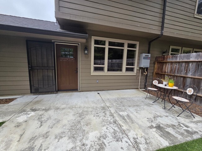 Building Photo - 4175 Berner Ln
