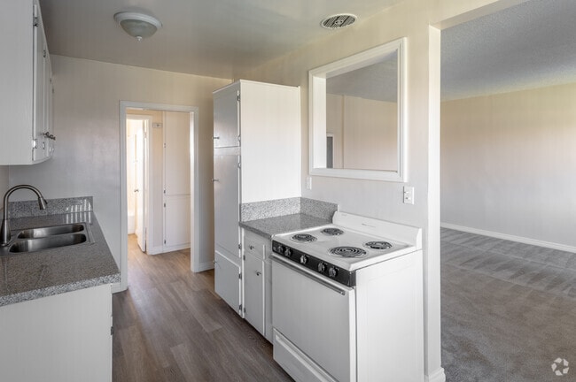 1HAB, 1BA - 650 ft²