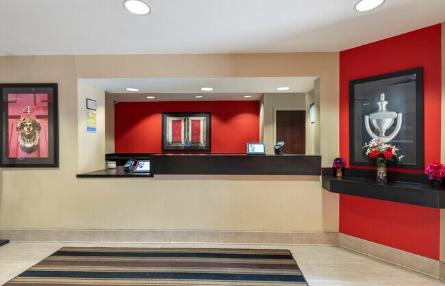 Furnished Studio-Indianapolis - Airport