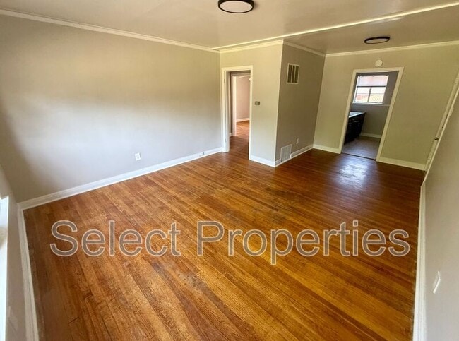 Photo - 608 Cherry Unit #12