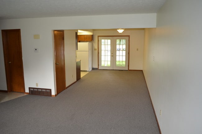 Photo - 6300 Ervin Rd