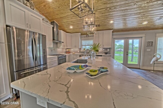 Photo - 263 Lullwater Dr