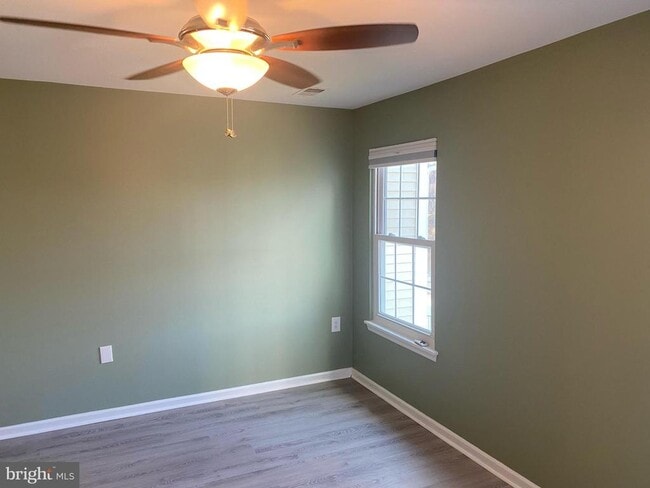 Photo - 2940 Yarling Ct