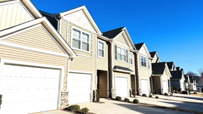 Photo - 813 Stonebriar St
