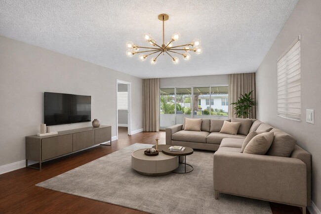 Building Photo - 801 Meadowlark Ln