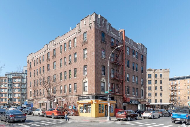 Foto principal - 335 S 2nd St