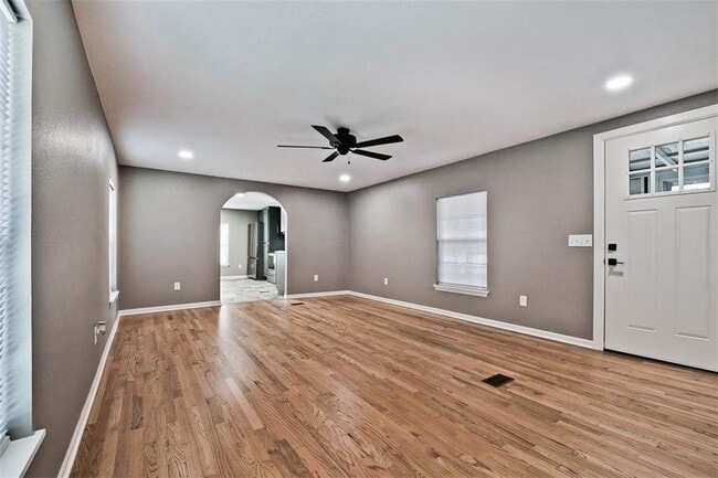 Photo - 14835 County Rd