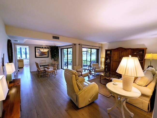 Photo - 16941 Waterbend Dr Unit 149
