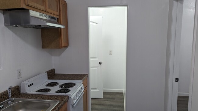 Photo - 3893 Beechwood Pl