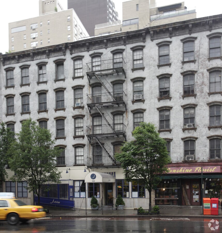 946 - 948 1st Ave - 946-948 1st Ave
