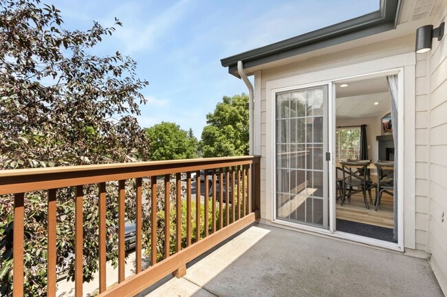 Photo - 3002 W Elizabeth St Unit 22F