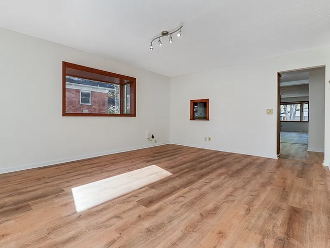 Photo - 913 S Linden St