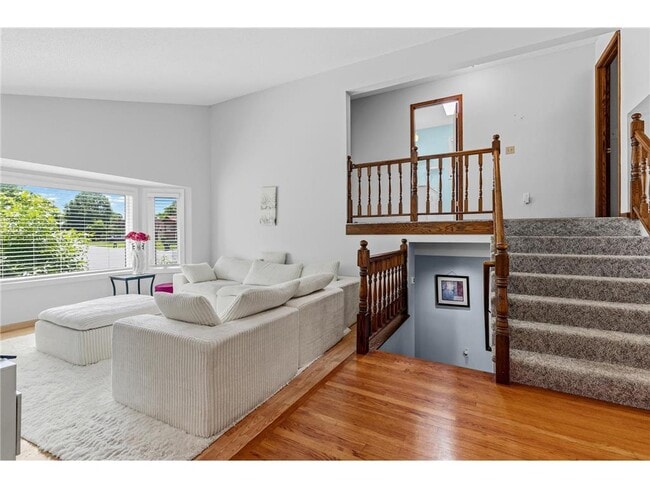 Photo - 9887 Ilex St NW