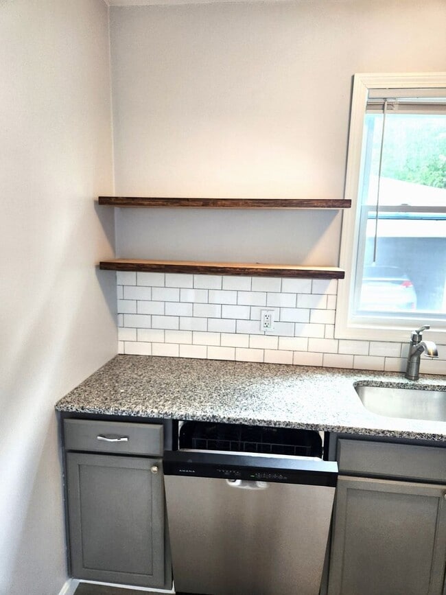 Photo - 19-21 Penn Street Unit 1