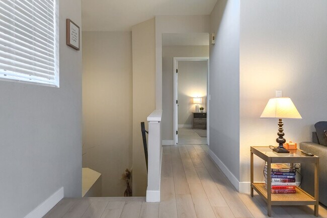 1001 North Pasadena-SI FL1-ID1545705P