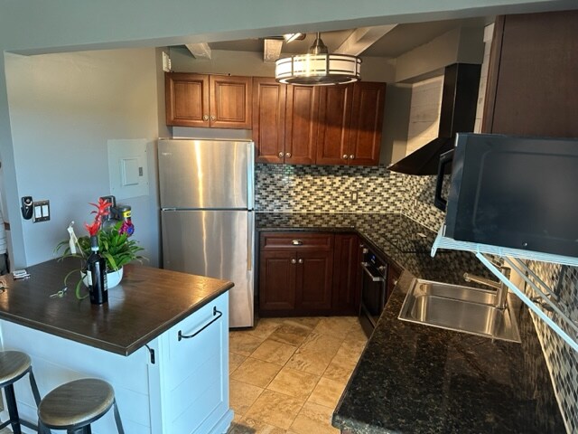 1000 River Reach Dr Unit 517