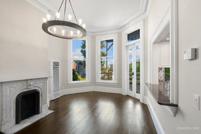 Photo - 2117 Bush St Unit 2