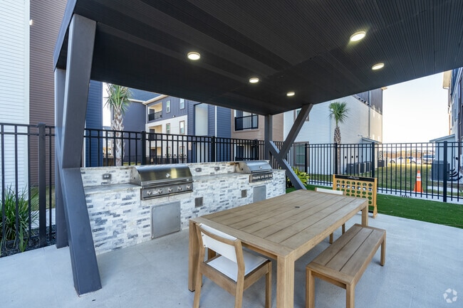 Área de la piscina - The Alexander