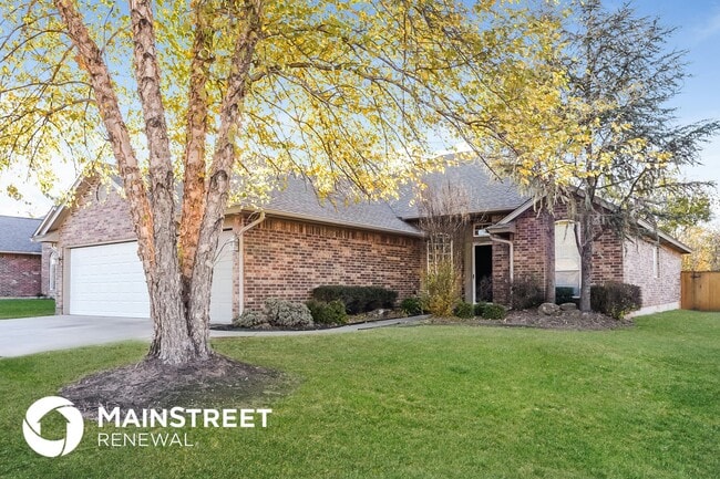 Photo - 2100 NE 4th St