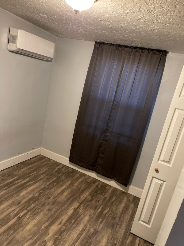 Photo - 3255 Ogden Ave