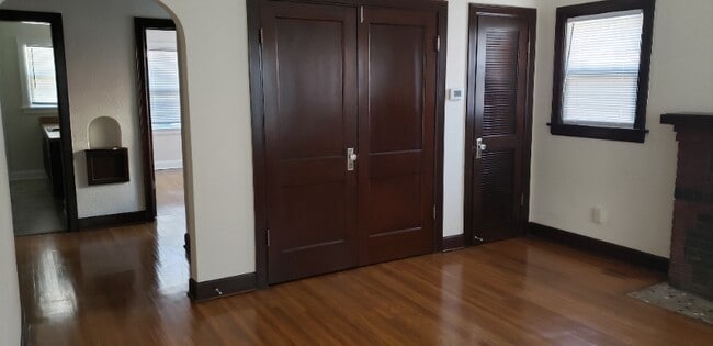 Photo - 1726 E Waterman St