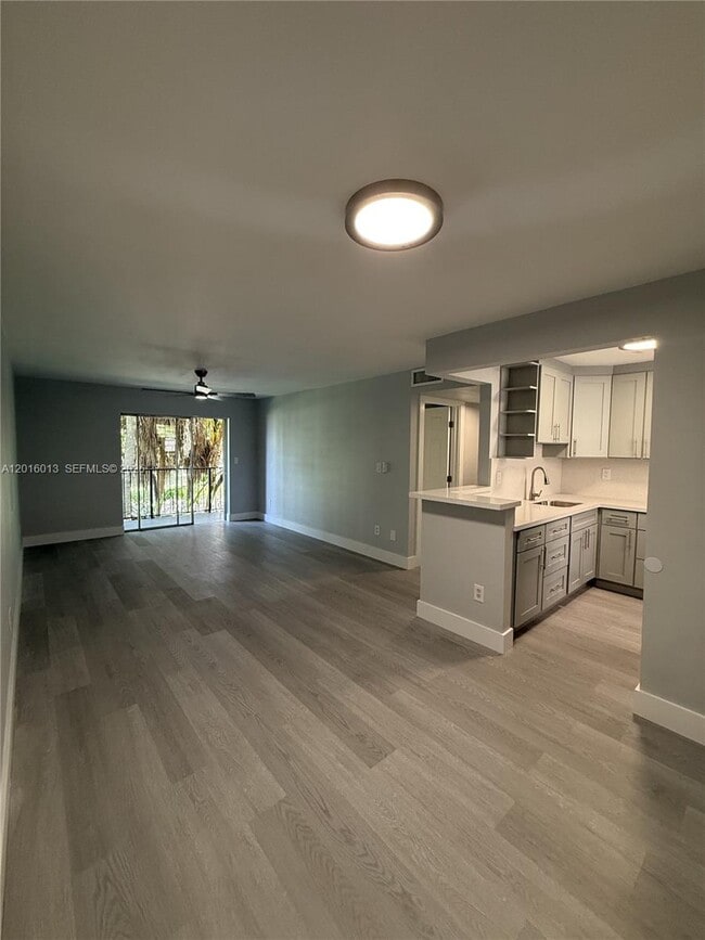 Photo - 8500 SW 109th Ave Unit 6-203